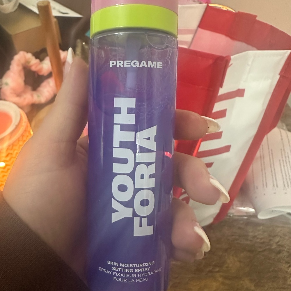 Pregame Skin Moisturizing Setting Spray - Purple